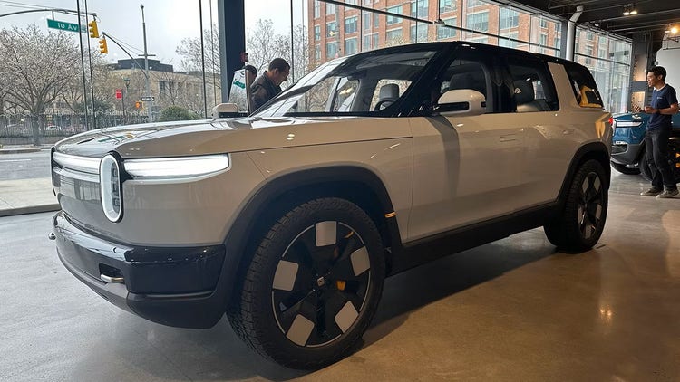 2026 Rivian R2 SUV