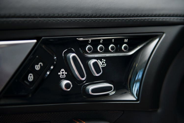 In-car gaming: key players, developments, and outlook