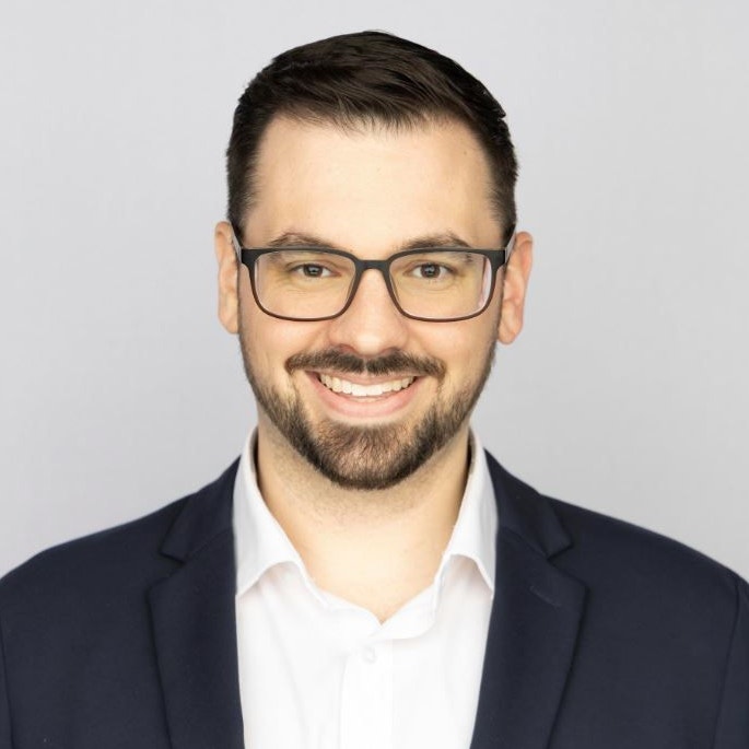 Headshot of Brian Rhodes