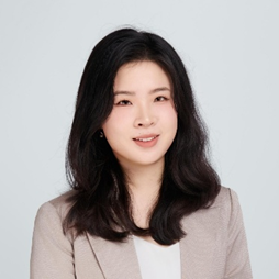 Headshot of Xinyuan Zhang